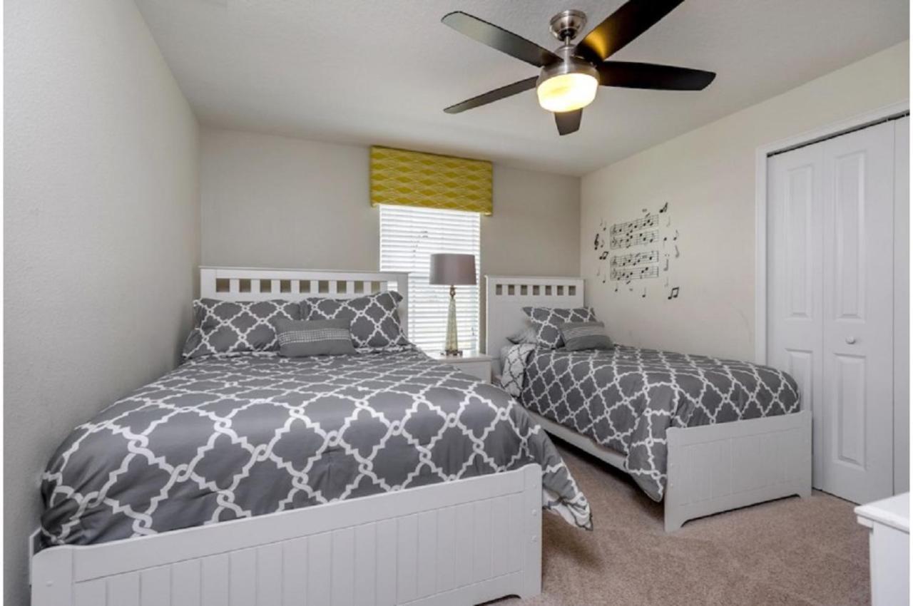 Four-Bedroom Townhome Davenport Kültér fotó